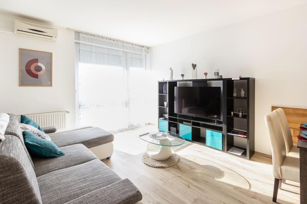 Apartamento Sunny And Pet Friendly 1bedr Close To The Centre Budapest