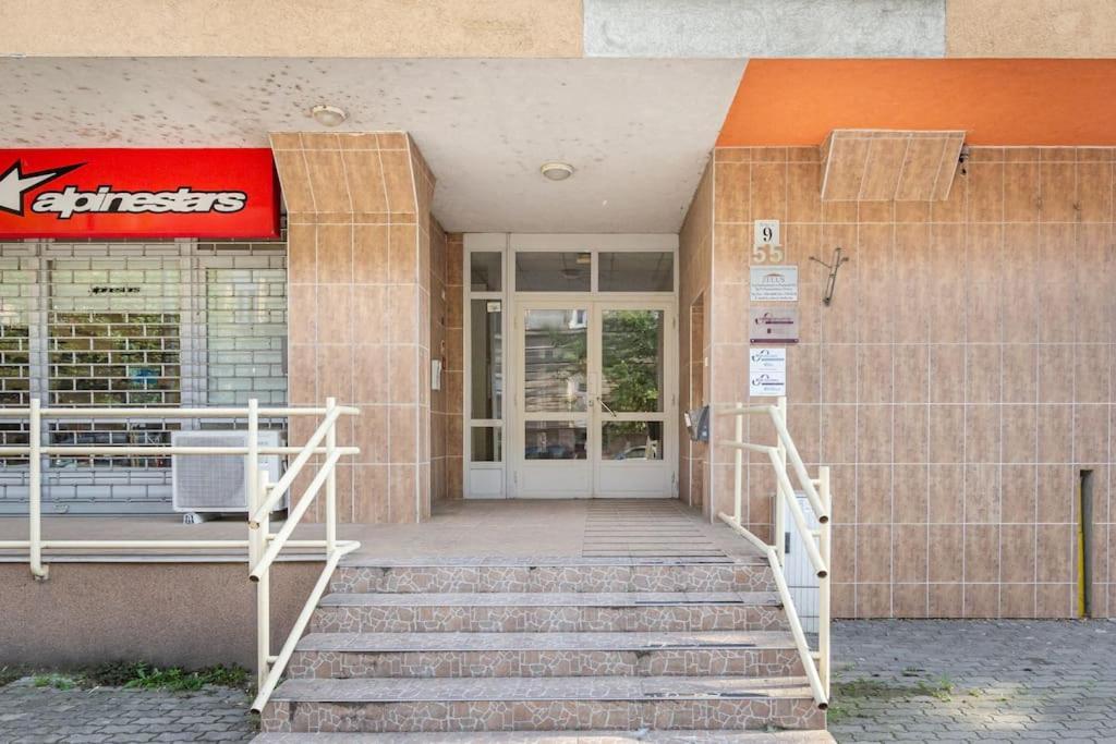Apartamento Sunny And Pet Friendly 1bedr Close To The Centre Budapest