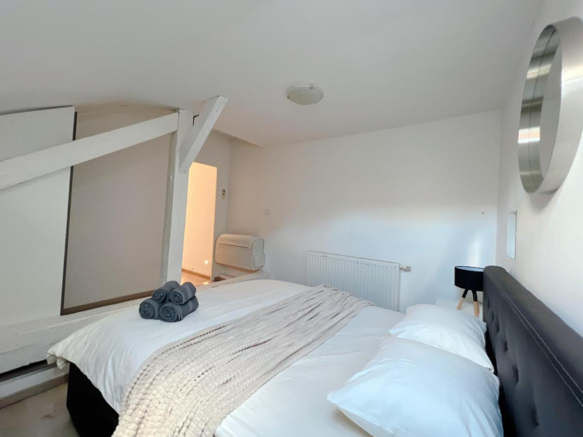 Duplex Penthouse With Sauna & Jacuzzi In The Centre Of Appartamento