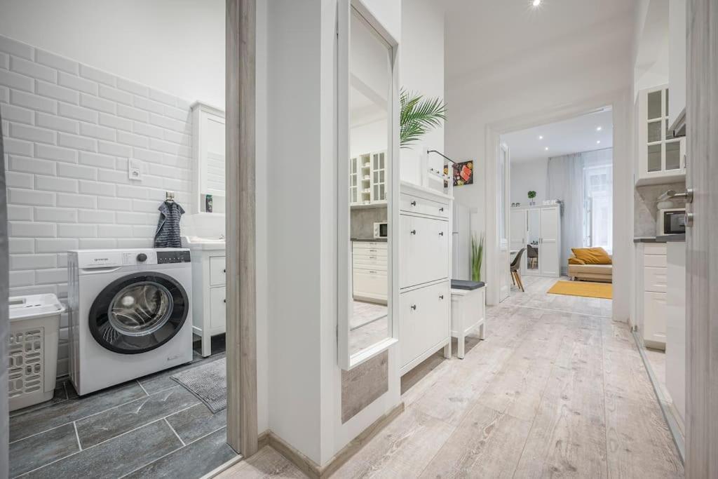 Dual 2br Comfort Escape With 2 Bathroom By Nw *