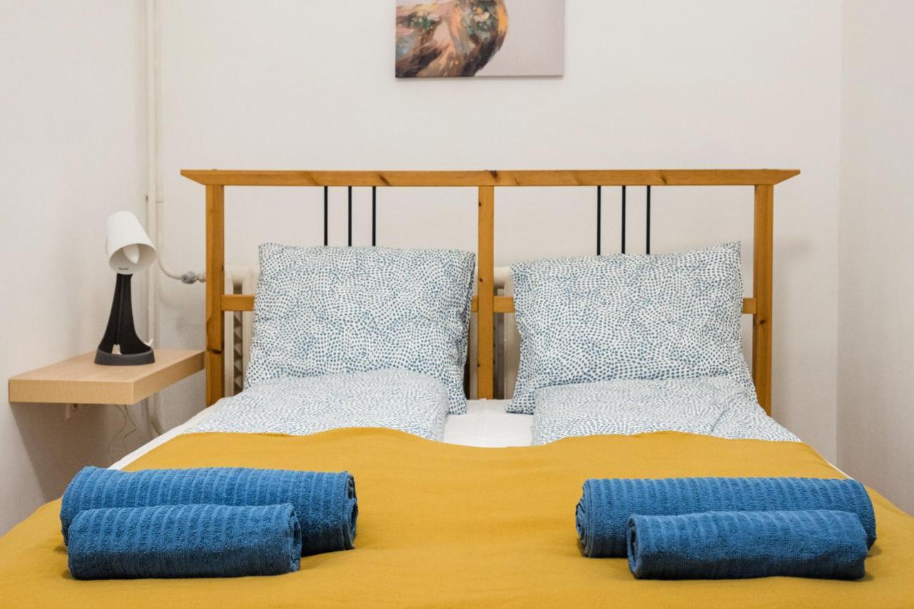 Spacious And Bright Family In The Inner City Budapest