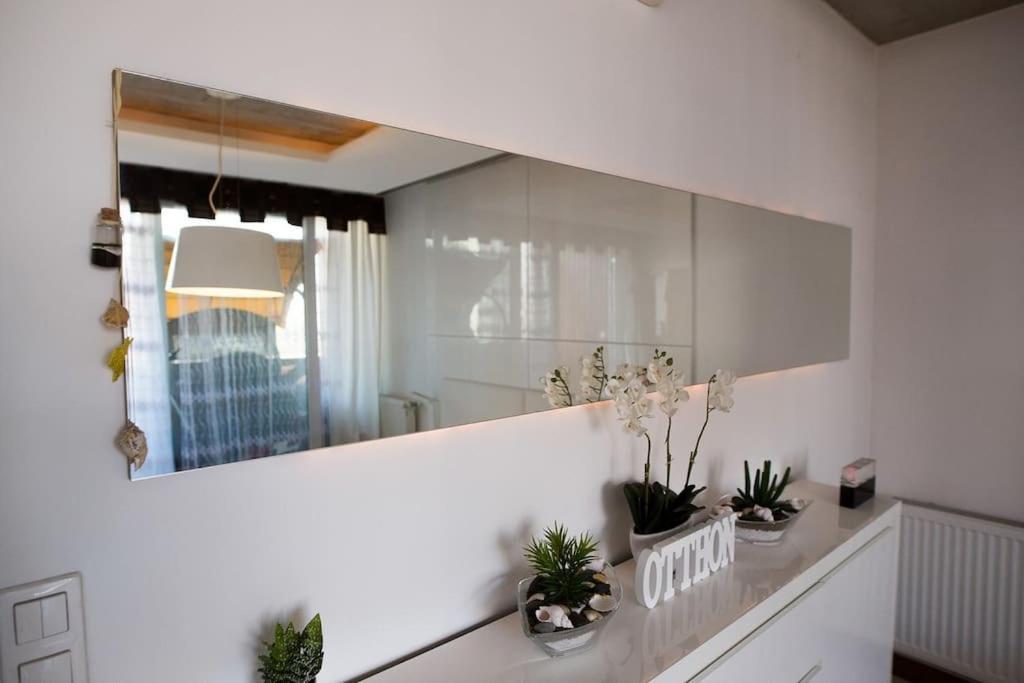 Apartment Orangehomes One Bedroom With Fireplace Budapest