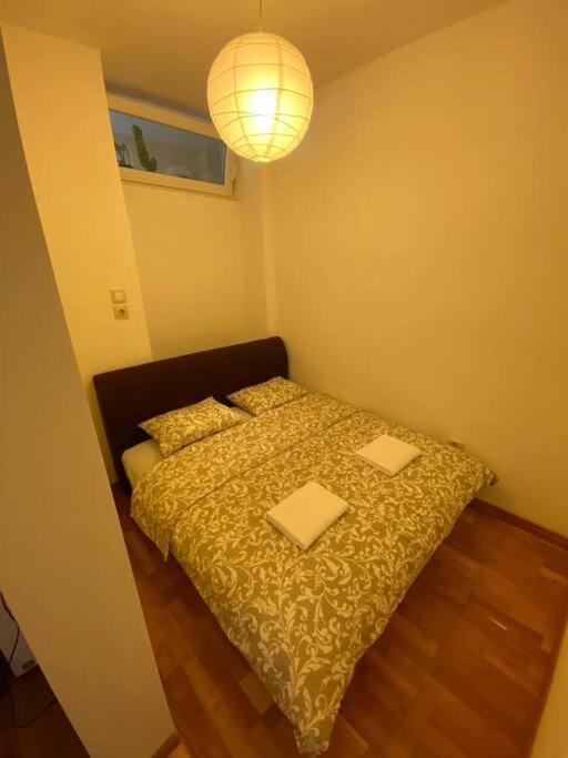 Vasmacska Apartman Apartmán *