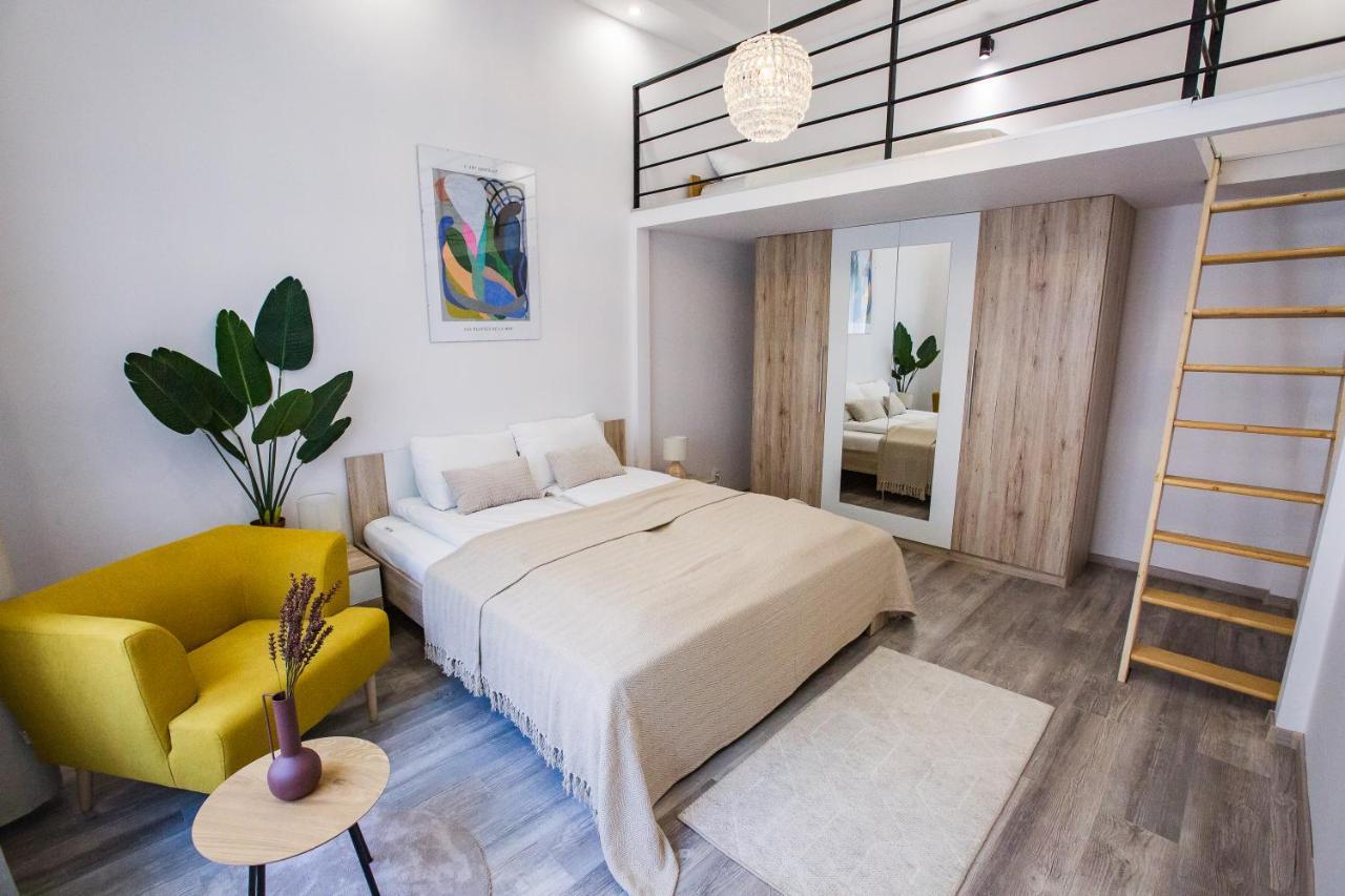 Stylish City With Ac Appartement