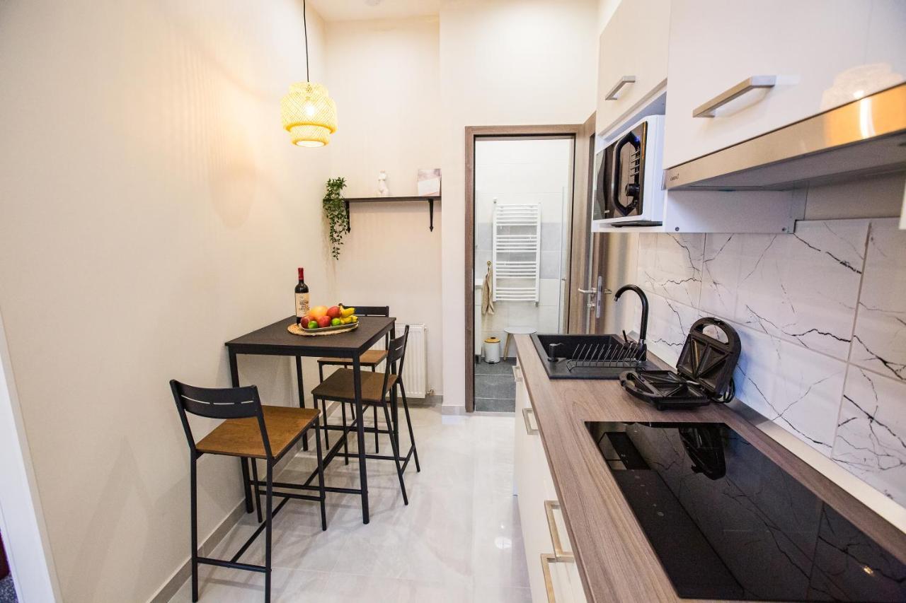 Urban Spot With Ac Apartmán
