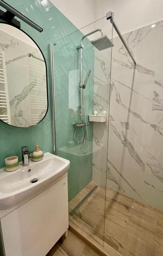 R1274 #freeparking * Budapest