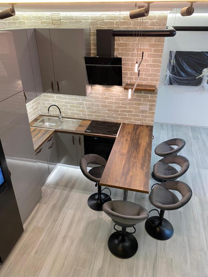 Brand New Luxury In Absolute Downtown Appartamento *