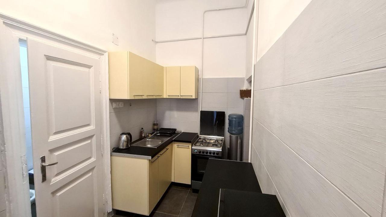 Downtown Akacfa Apartment Budapest