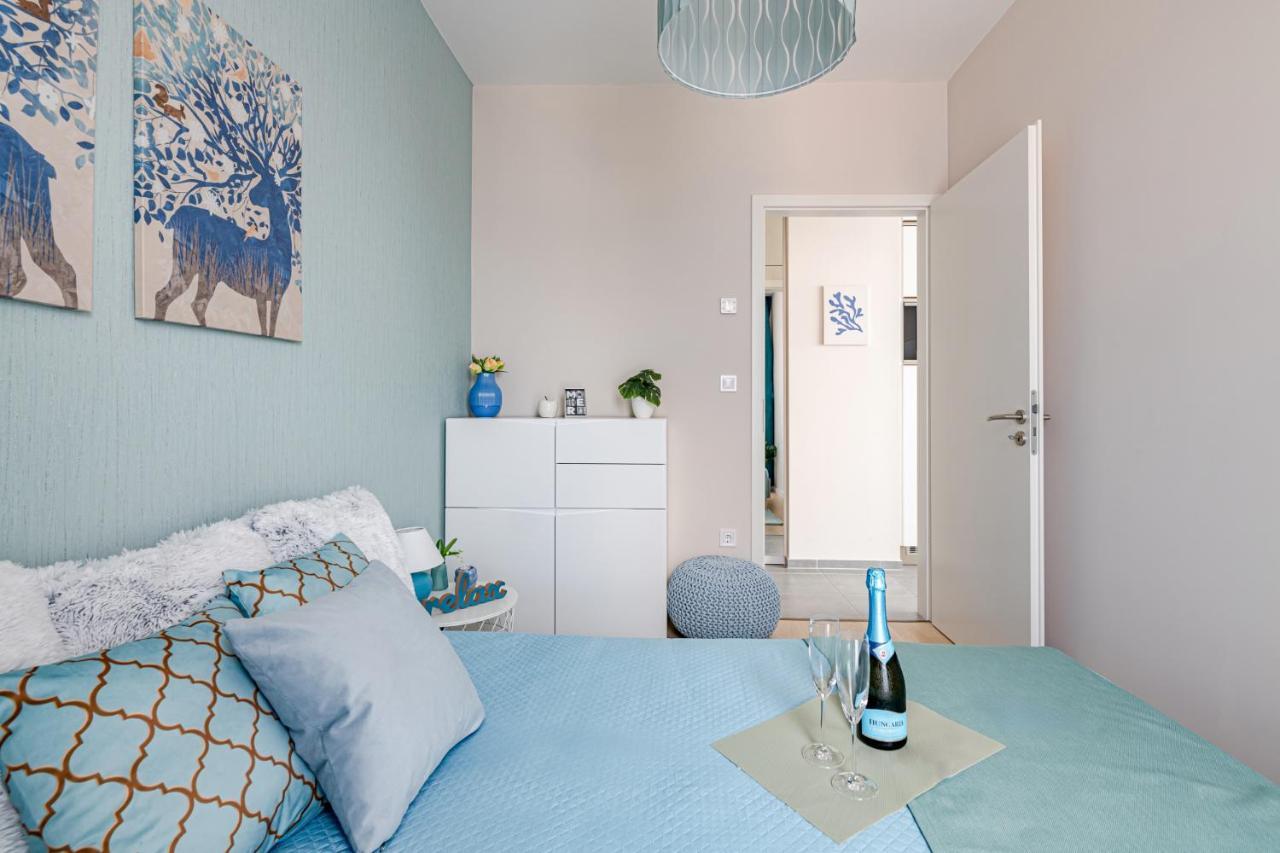 Villa Waterfront Luxuri Boedapest