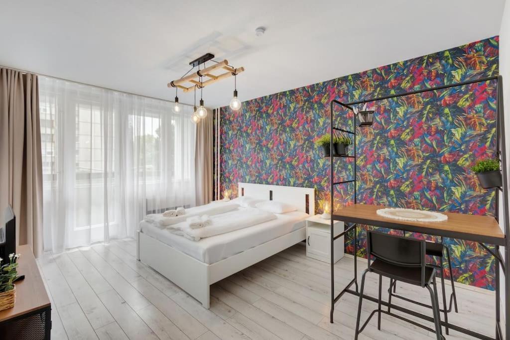 Luxurious, Intimate Getaway Bp *