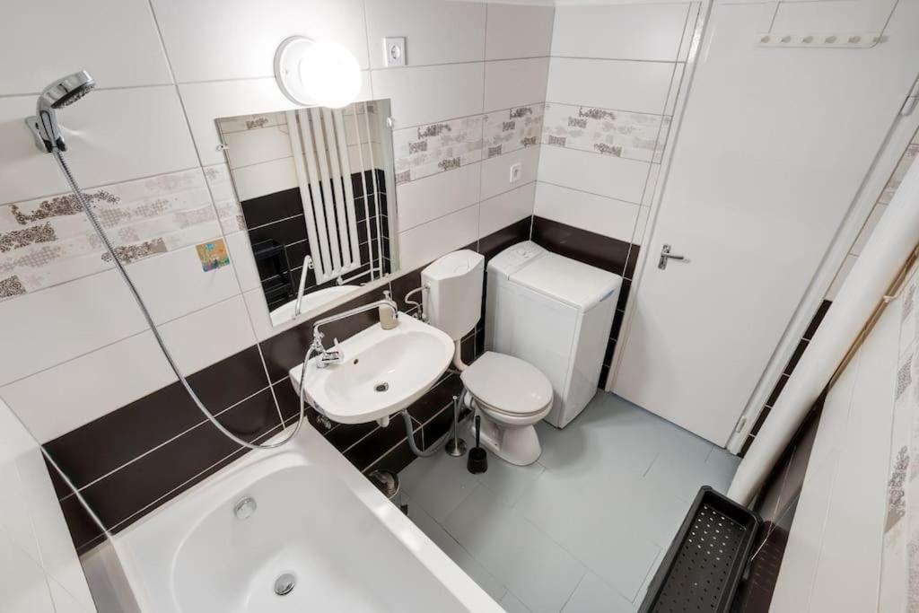 Luxurious, Intimate Getaway Bp Apartamento