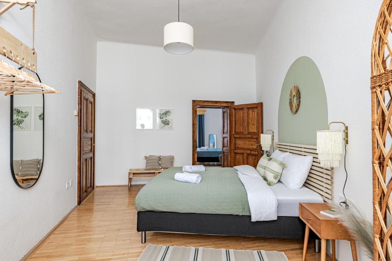 Blue Peace Downtown Apartment Budapest
