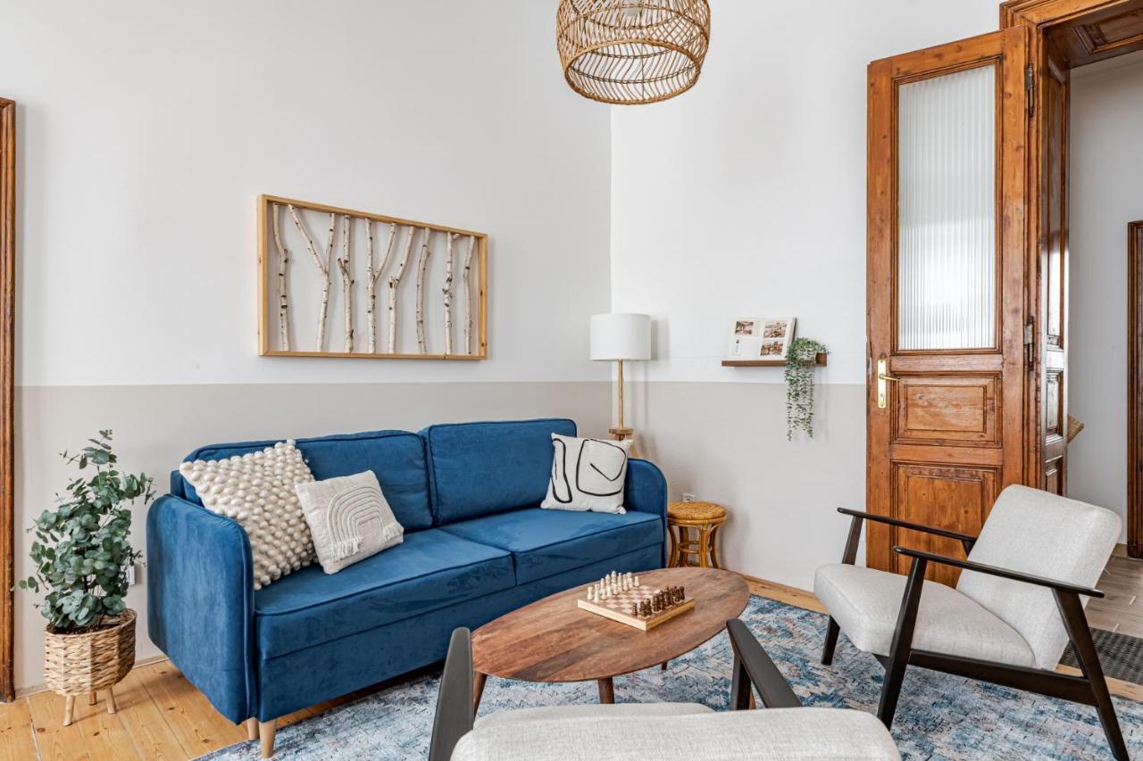 Blue Peace Downtown Apartment *
