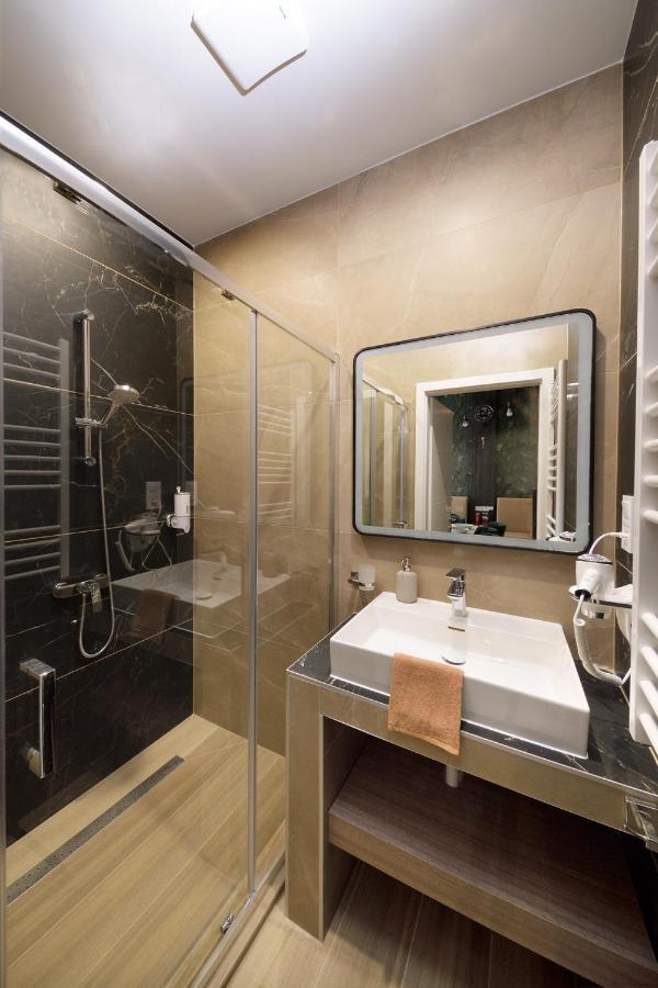 Orangehomes High Class 4 Bedroom Appartement *