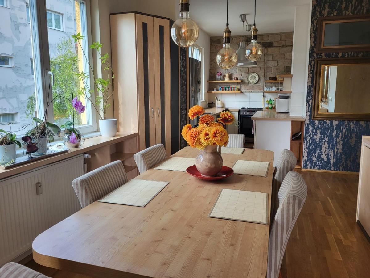 Appartement Sunny Panorama Flat Near Castle With Balcony