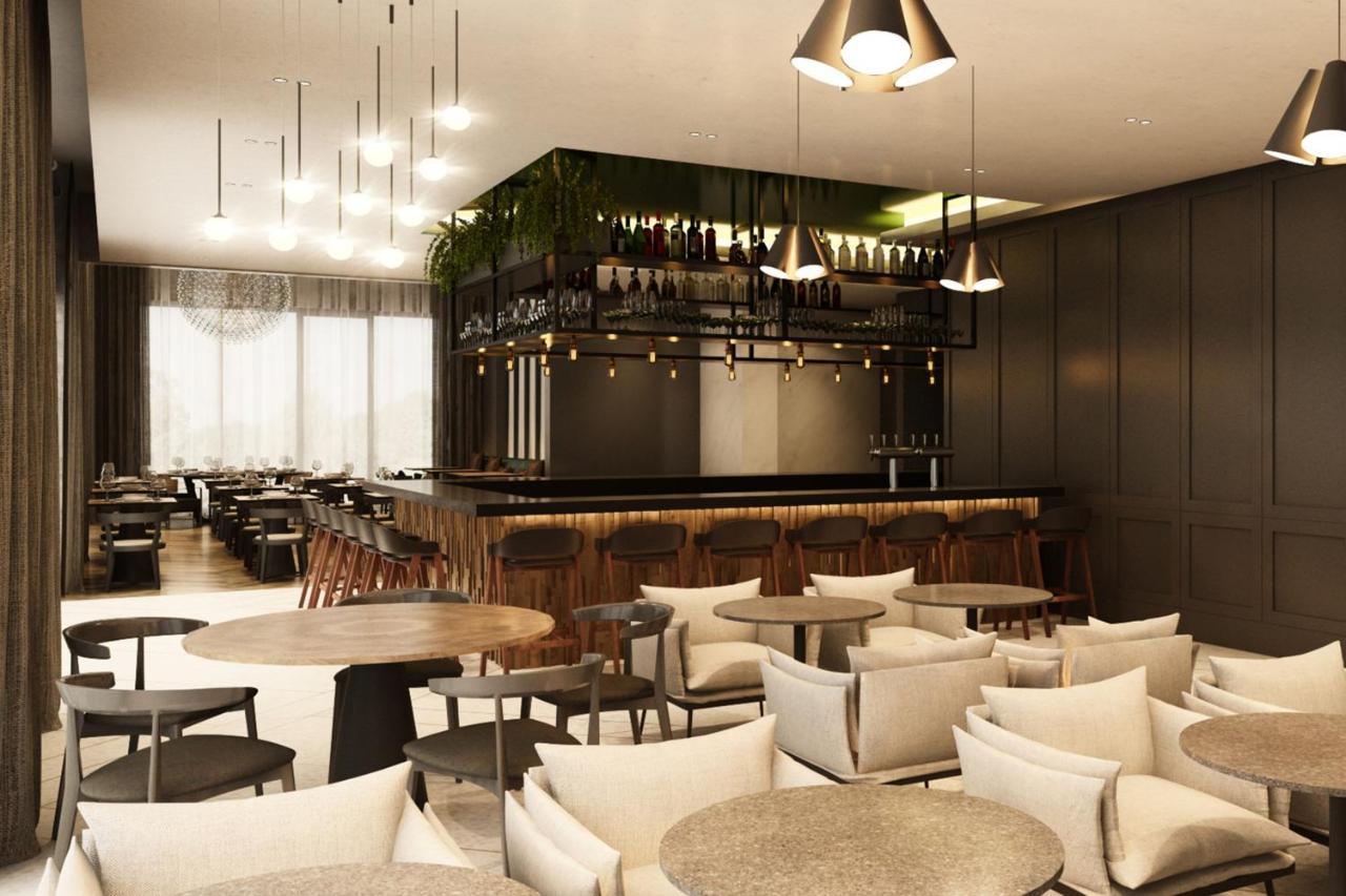 Four Points By Sheraton Danube Hotel