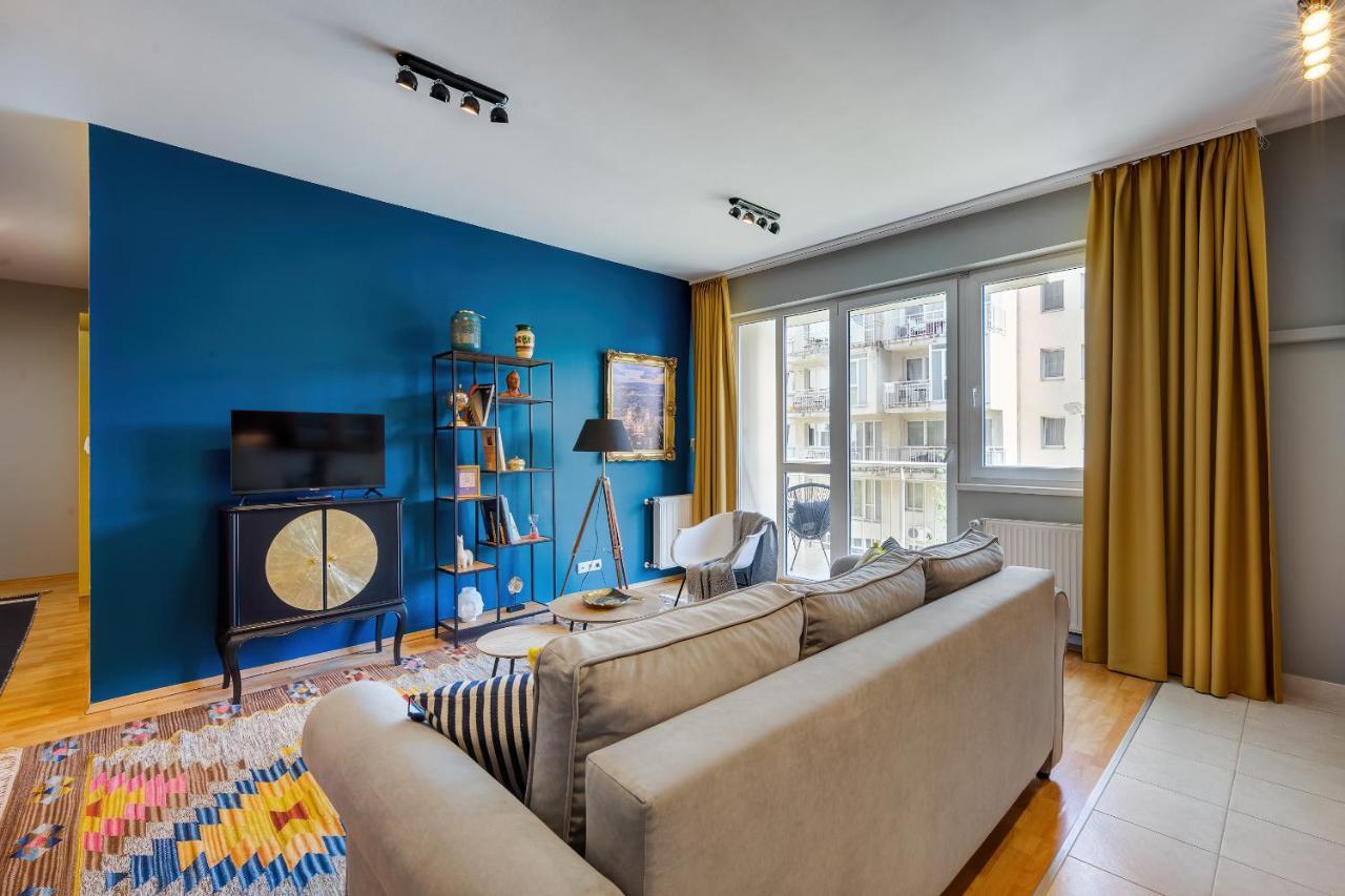 Stylish And Colorful With Balcony Lejlighed Budapest