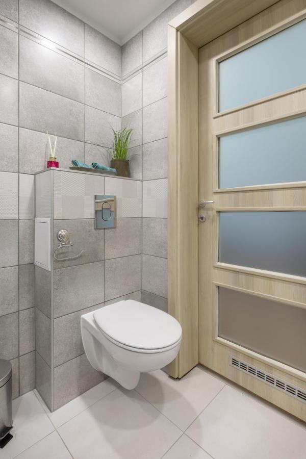 M17 Mecset Apartment *