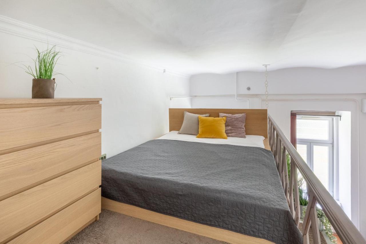 Apartment M17 Mecset