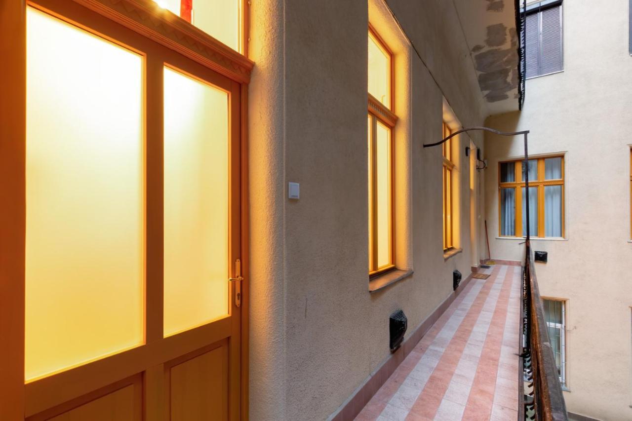 A Little Heaven In Heart Of Apartamento *
