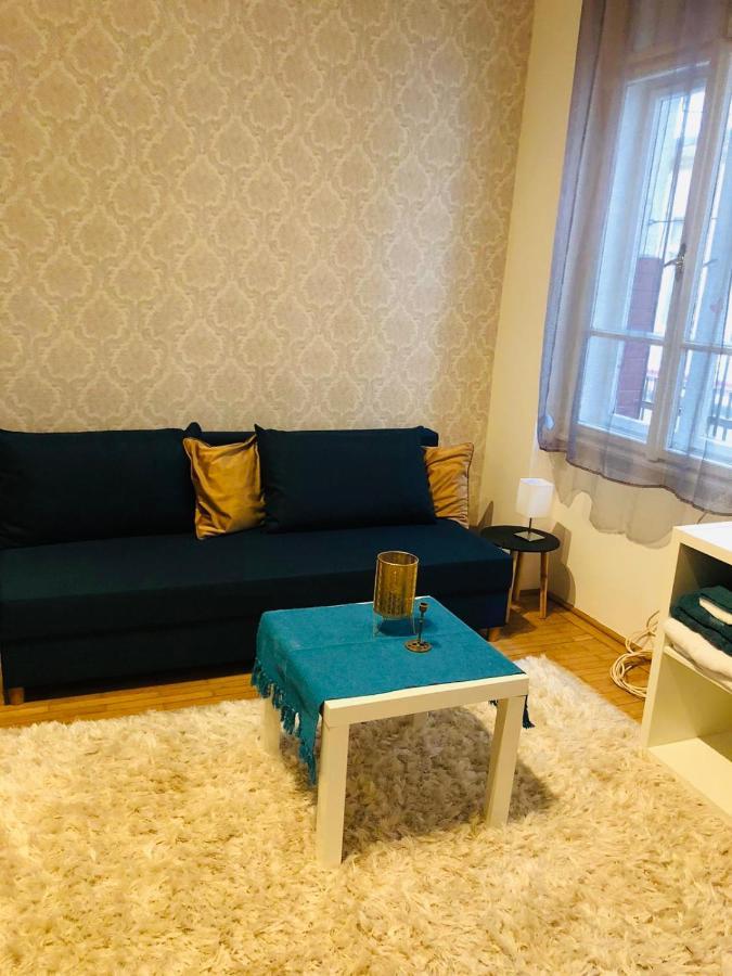 Butterfly Free Parking At Riverside Apartamento Budapest