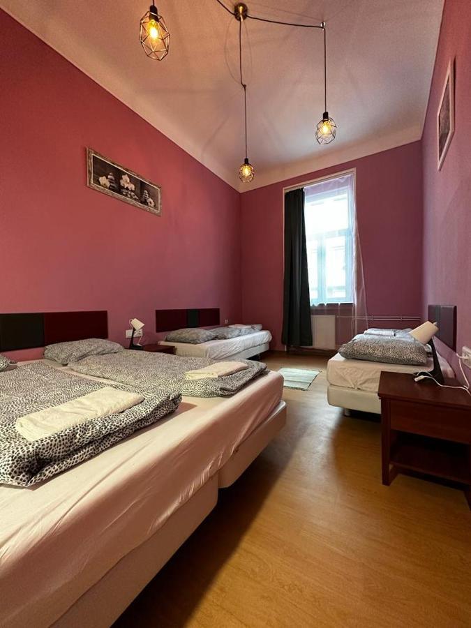 Klauzal19 * Budapest