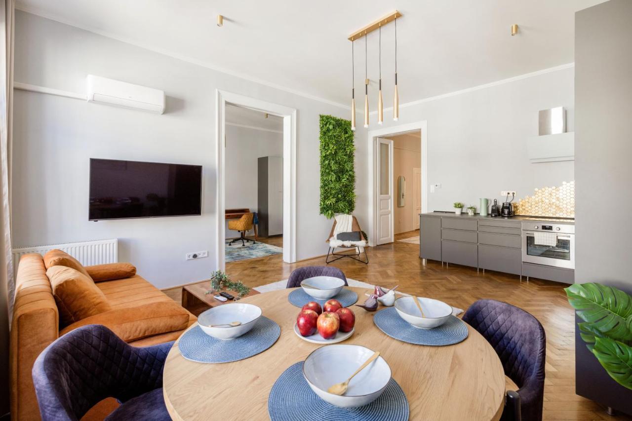 Elegant And Spacious Apartmán Budapest
