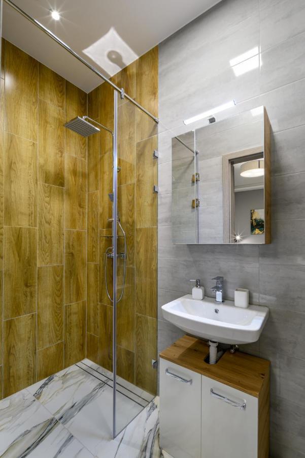 Golden Cage Premium Central Appartement