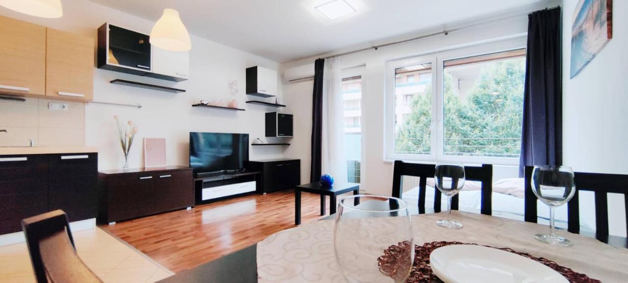 Apartman Center Shopping Ii *