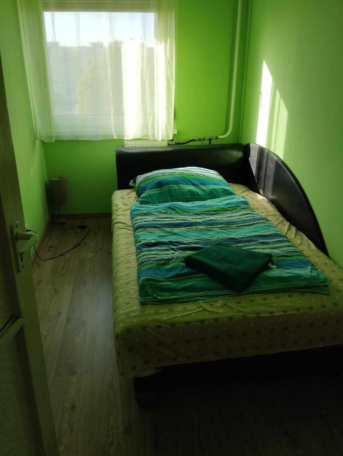 Csontvary27 Apartman Apartment *
