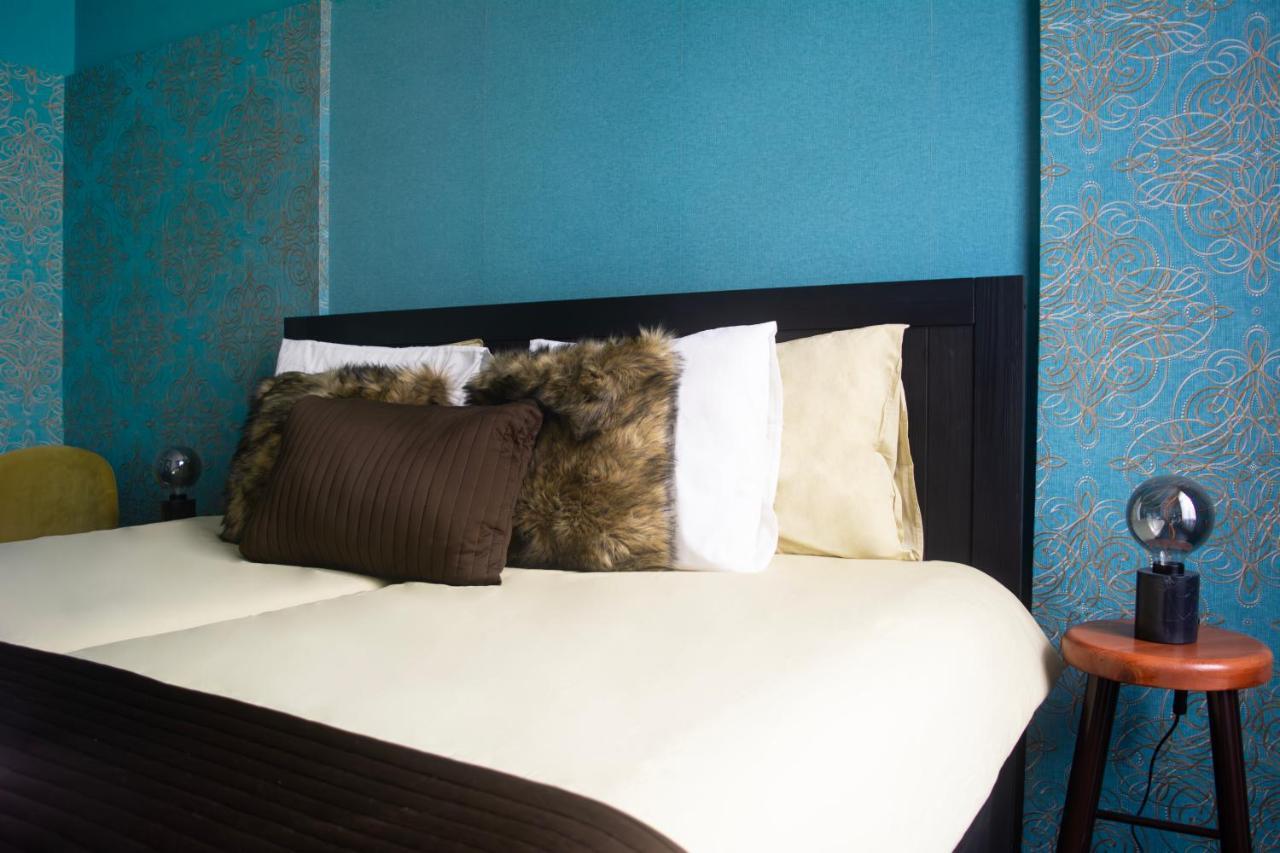 Apartment Deluxe Cosmopolitan Budapest, With Private Parking Budapest