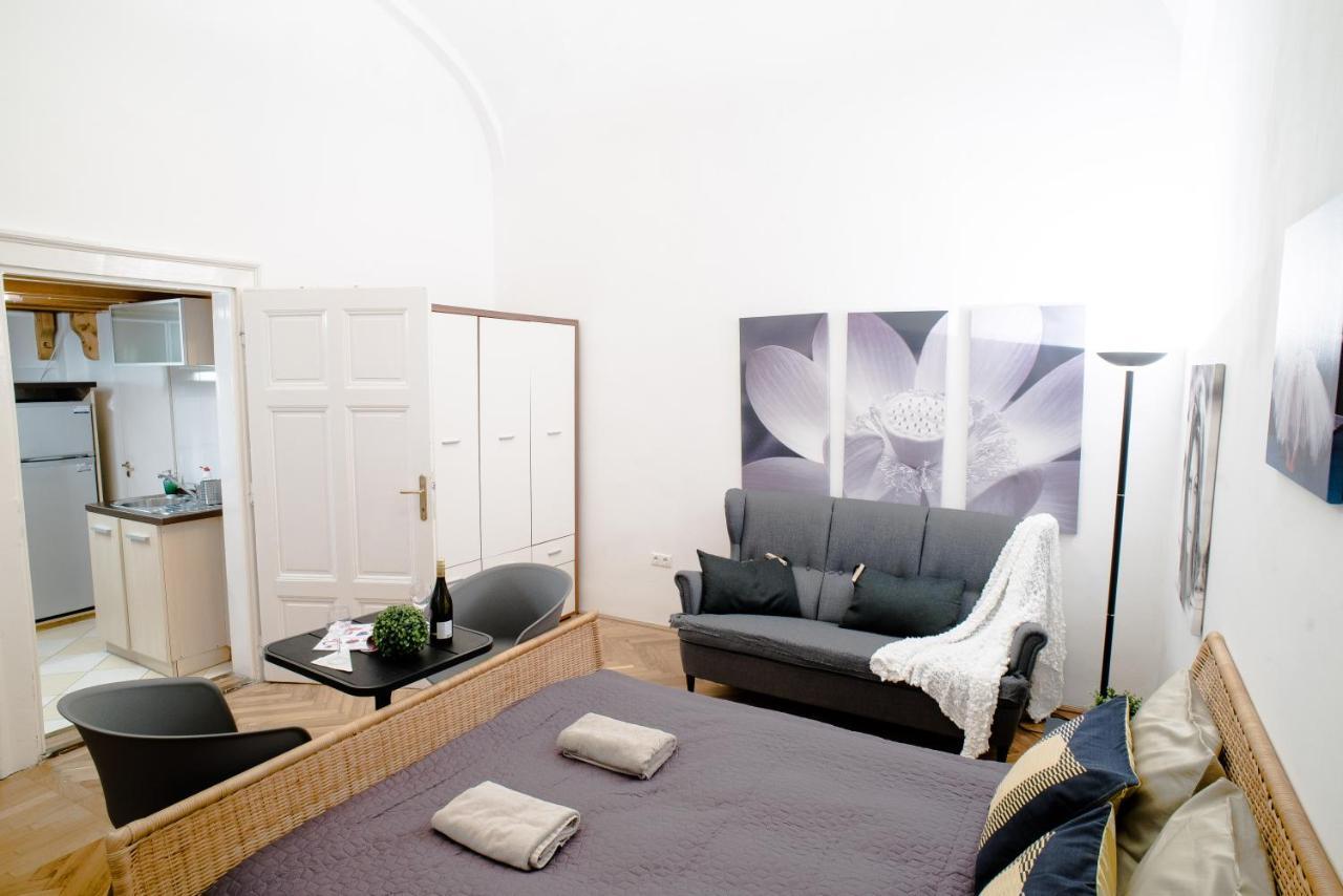 Klarahome-studio *