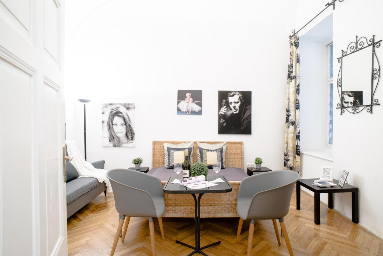 Klarahome-studio * Budapest