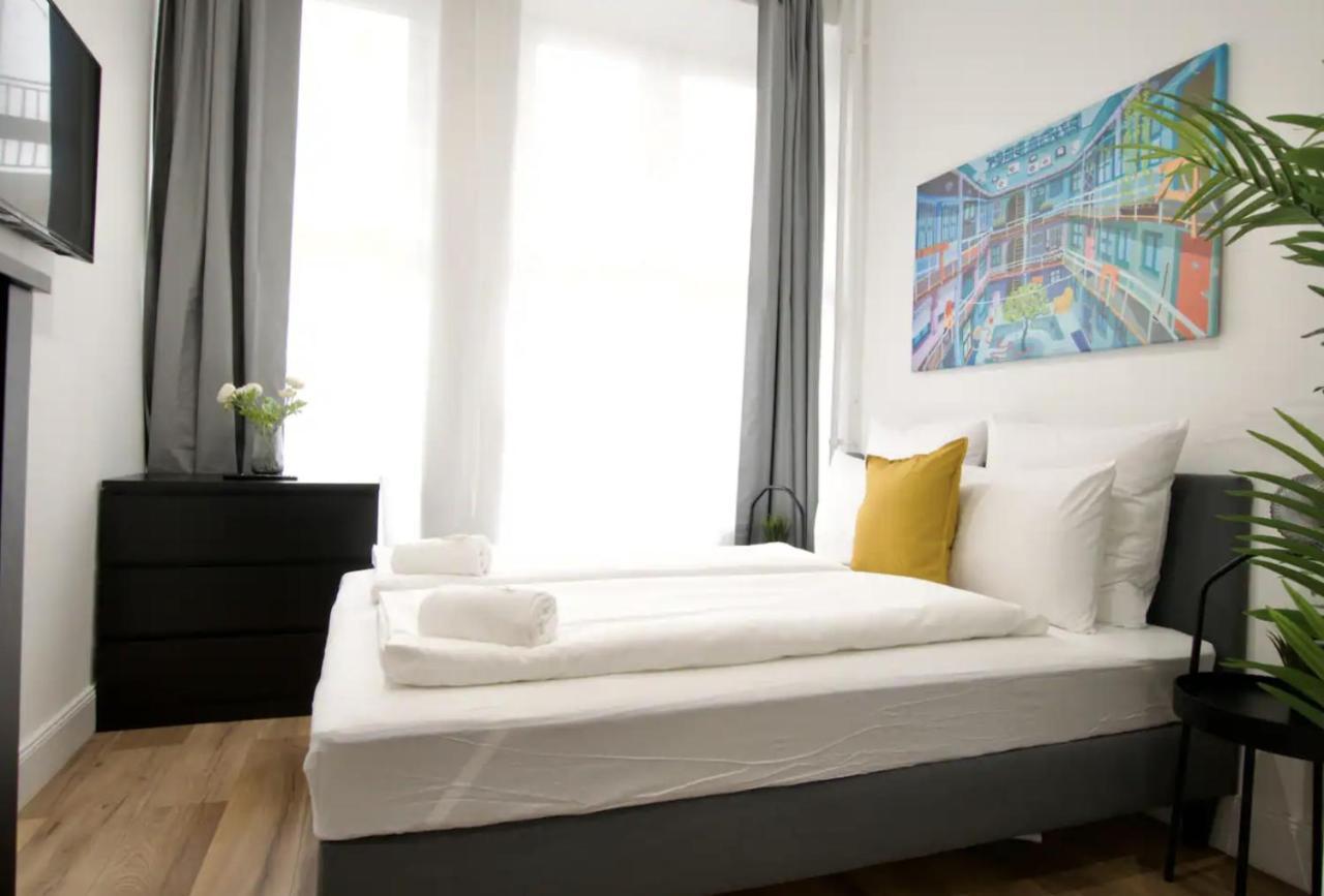 By Hi5- In Downtown Appartement Boedapest