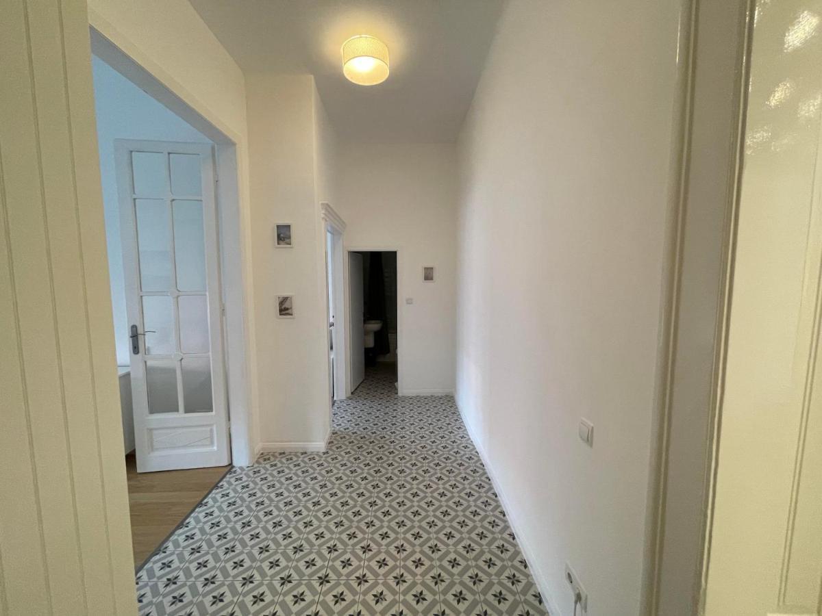 Apartamento Center 1, Cozy 2br In The Center! Budapest