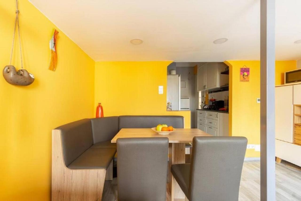Balzac By Westend Mall With Balcony, Ac * Budapest