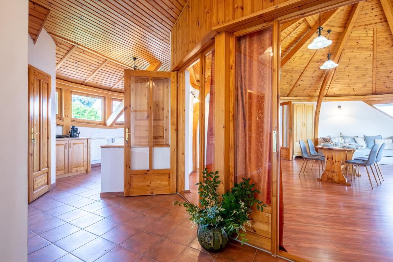 Apartment Kupolavilla-apartment-event House By The Danube River-buda