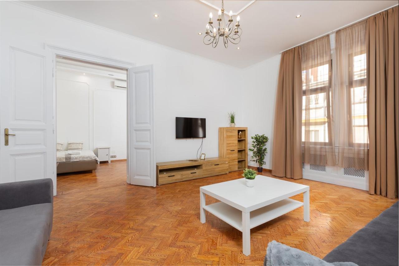 Real Andrássy Budapest