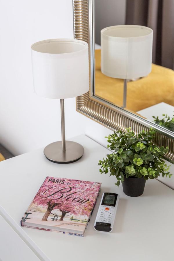 Exclusive Downtown In The Heart Of Apartman