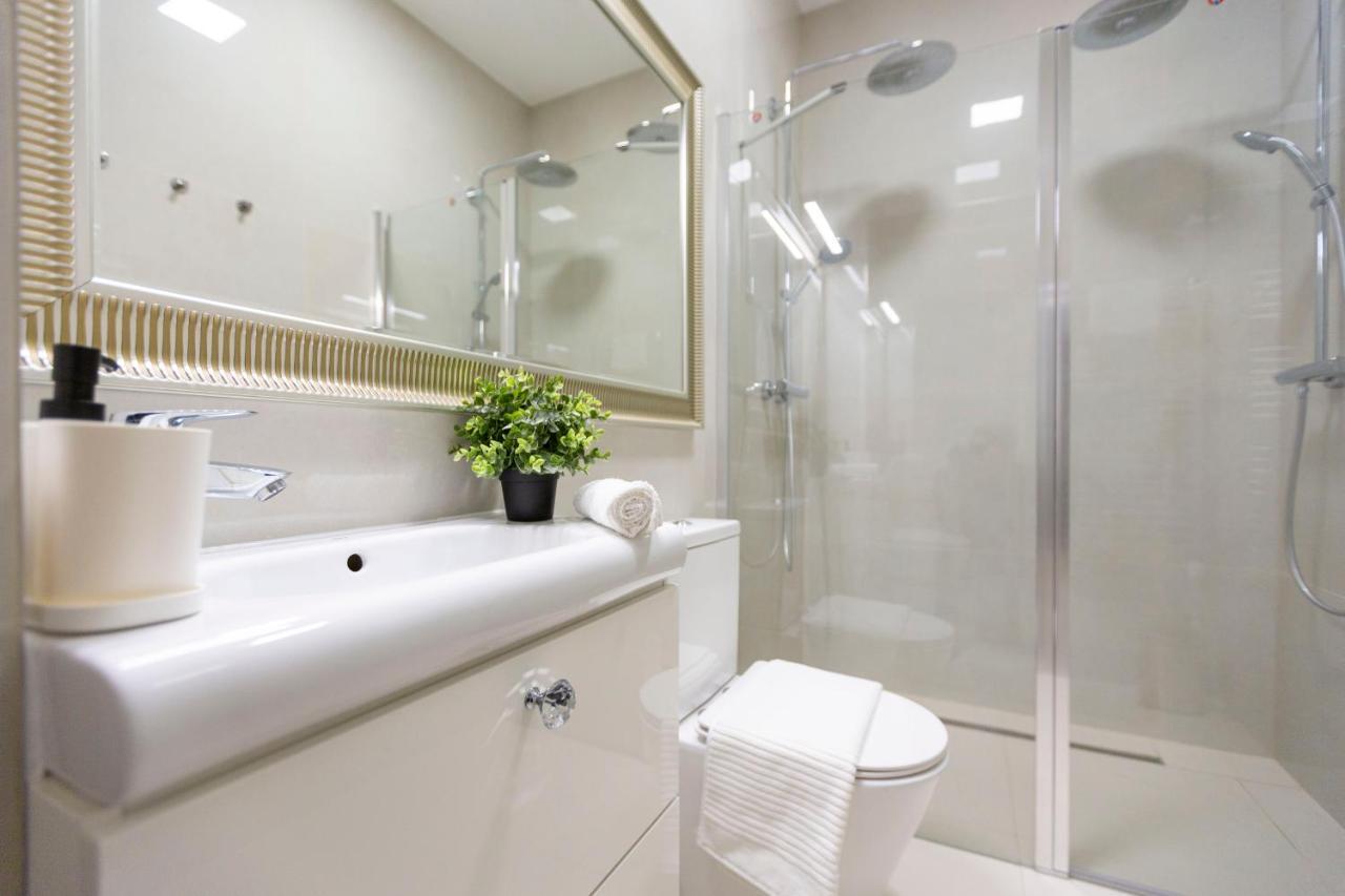 Exclusive Downtown In The Heart Of Apartman