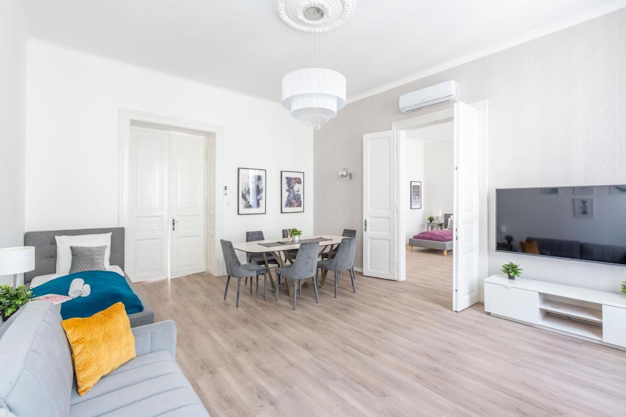 Exclusive Downtown In The Heart Of Apartman Budapest