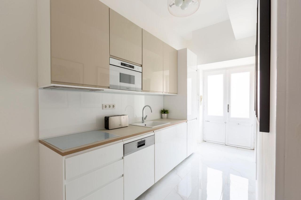 Exclusive Downtown In The Heart Of Apartman *