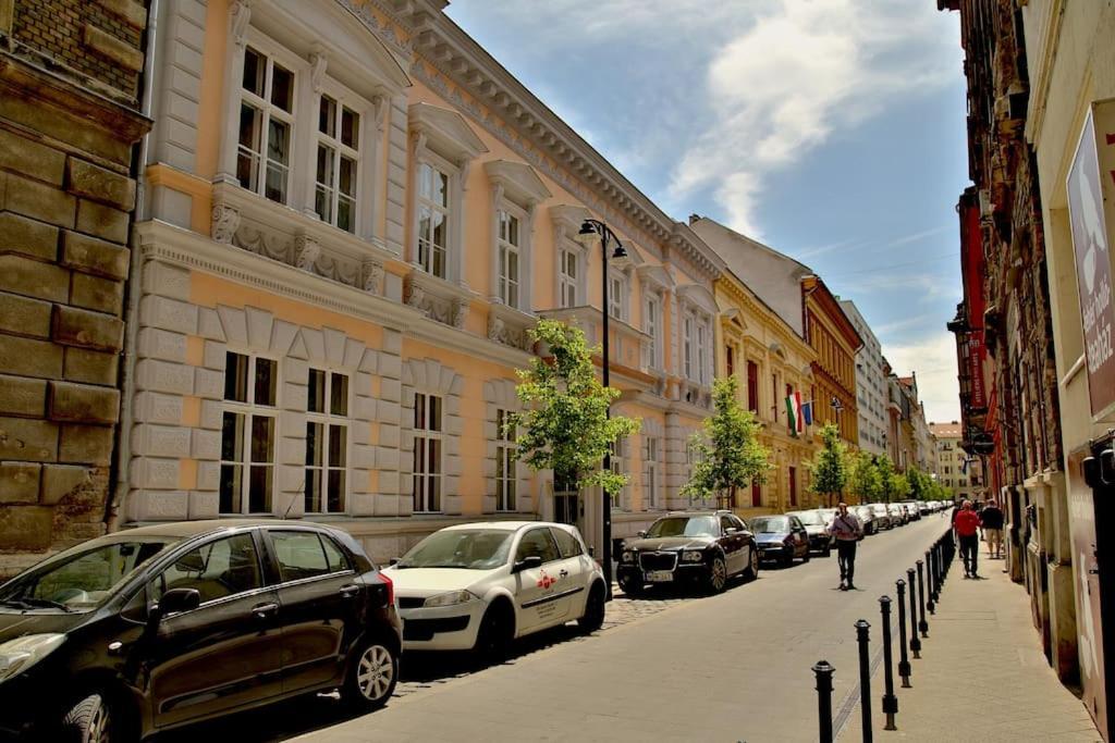 Silent Island - Beautiful Flat In Horanszky Str. * Budapeszt