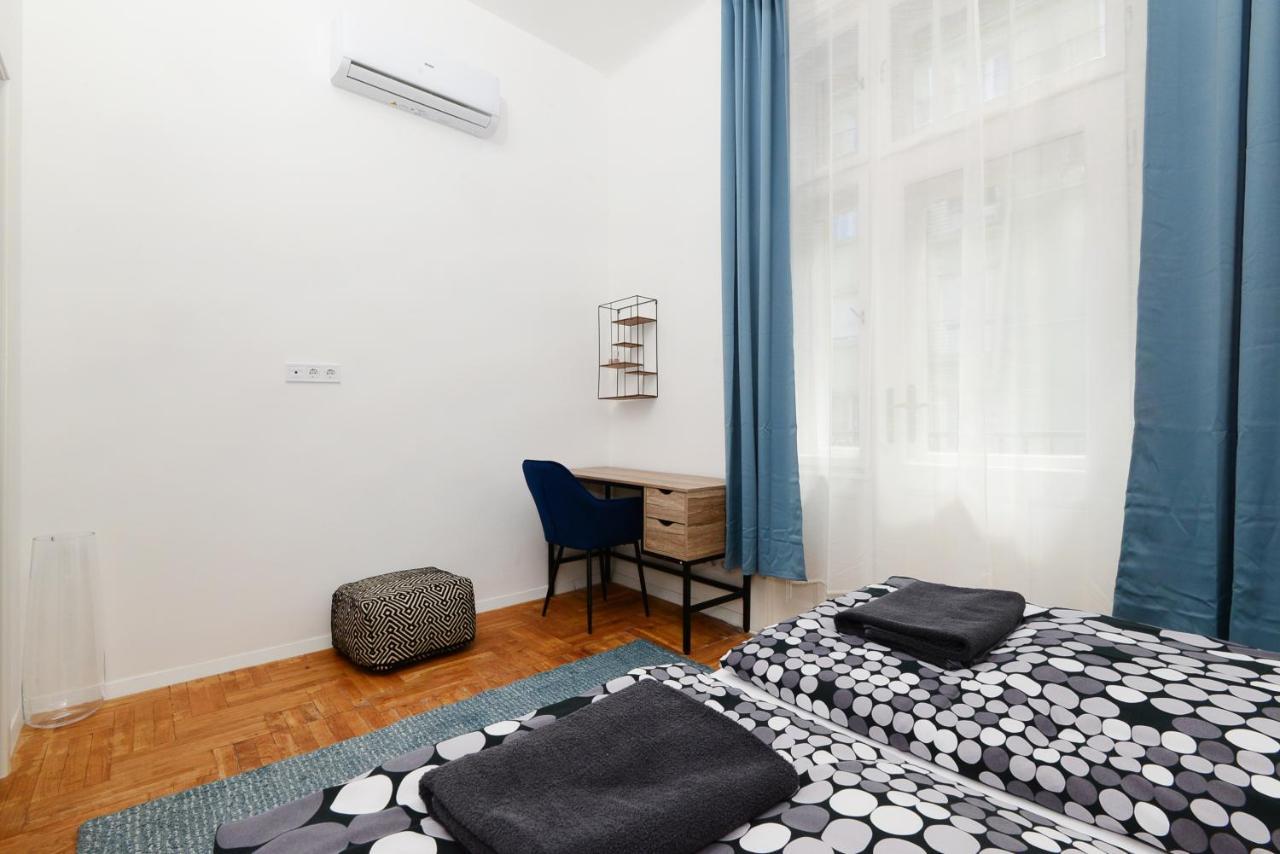 Akacfa 7 Center Beautiful Apartment *