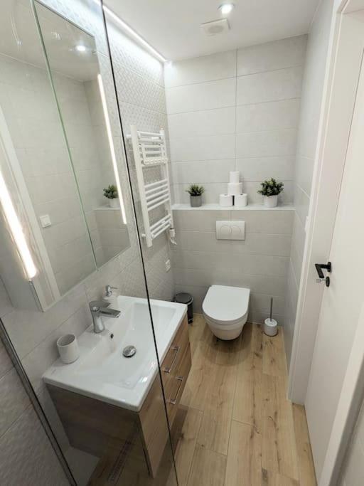 Apartmán Kerteszstudio - Newly Renovated Modern In The Center *