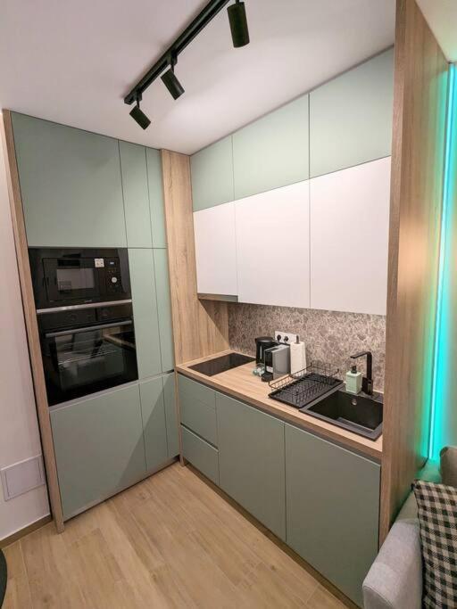 Kerteszstudio - Newly Renovated Modern In The Center Apartmán Budapešť