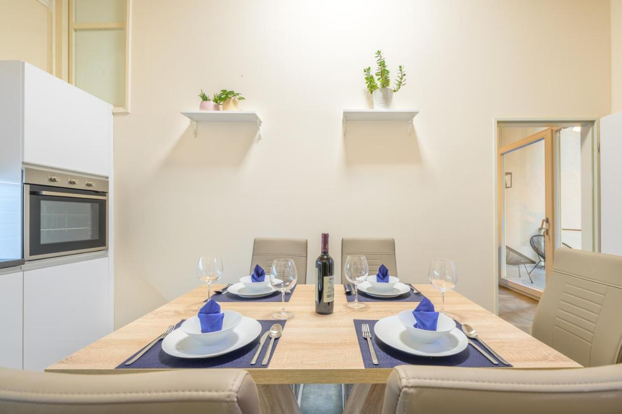 Apartment Seasons La Famiglia *