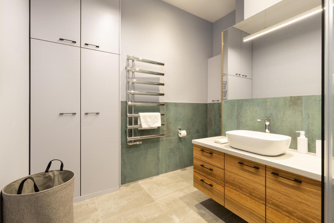 Bauhaus Luxury 2-bedroom In The Absolute Center * Budapest