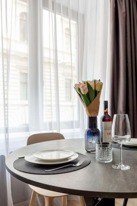 Apartment Real Gem At The Opera House Budapest