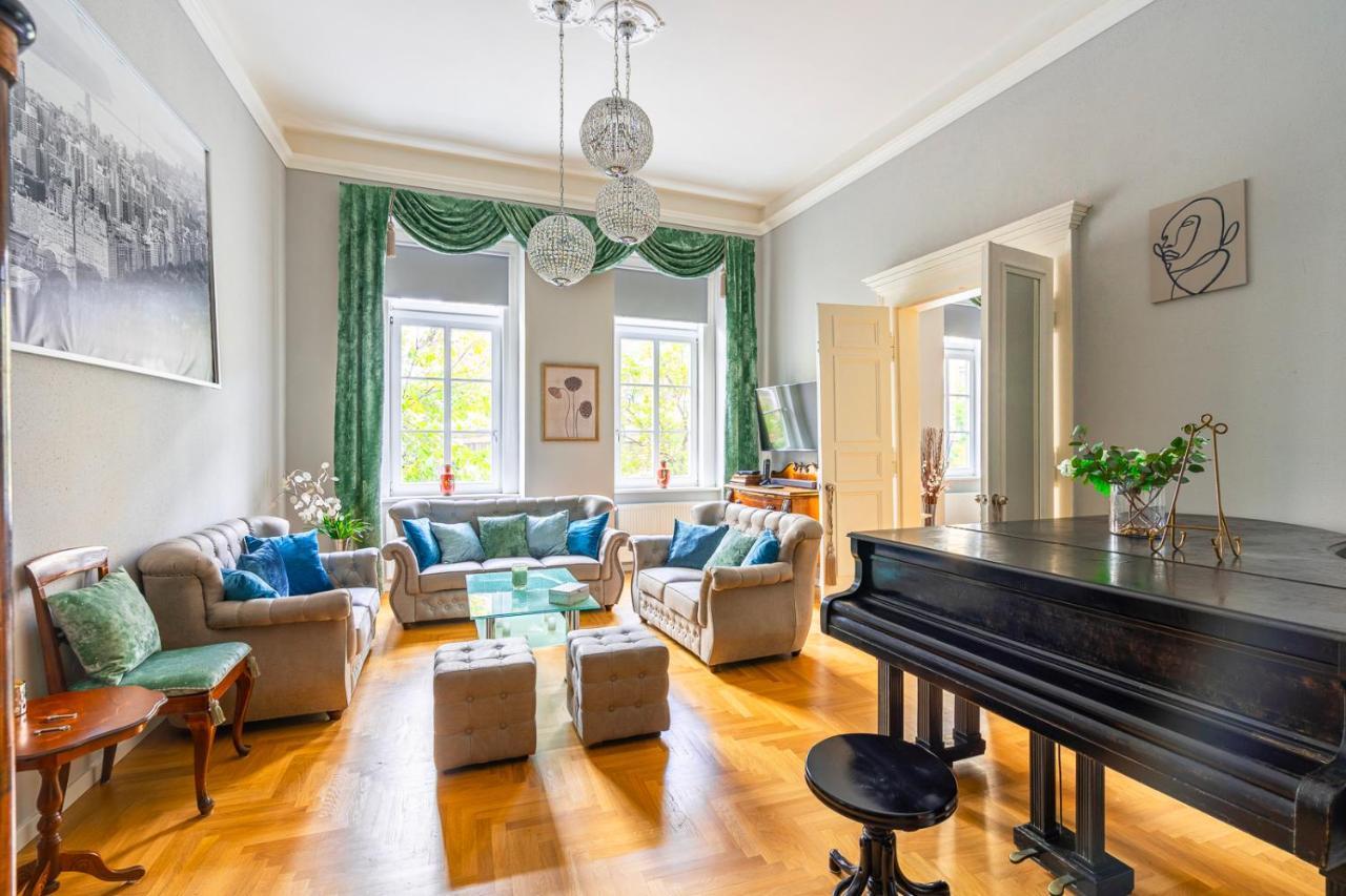 Liszt Ferenc Old Luxurious Flat Next To Synagogue Apartament Budapeszt